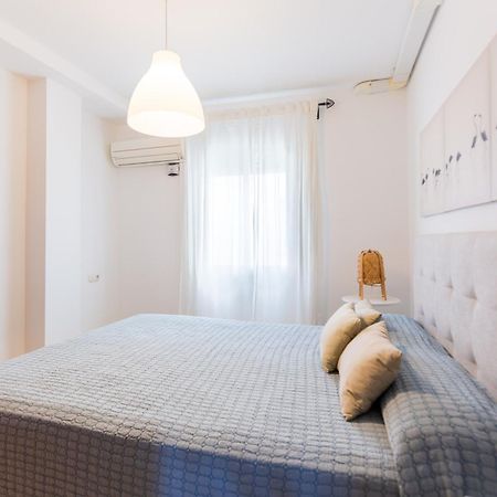 Bonito Apartamento En Primera Linea De Playa Estepona Luaran gambar