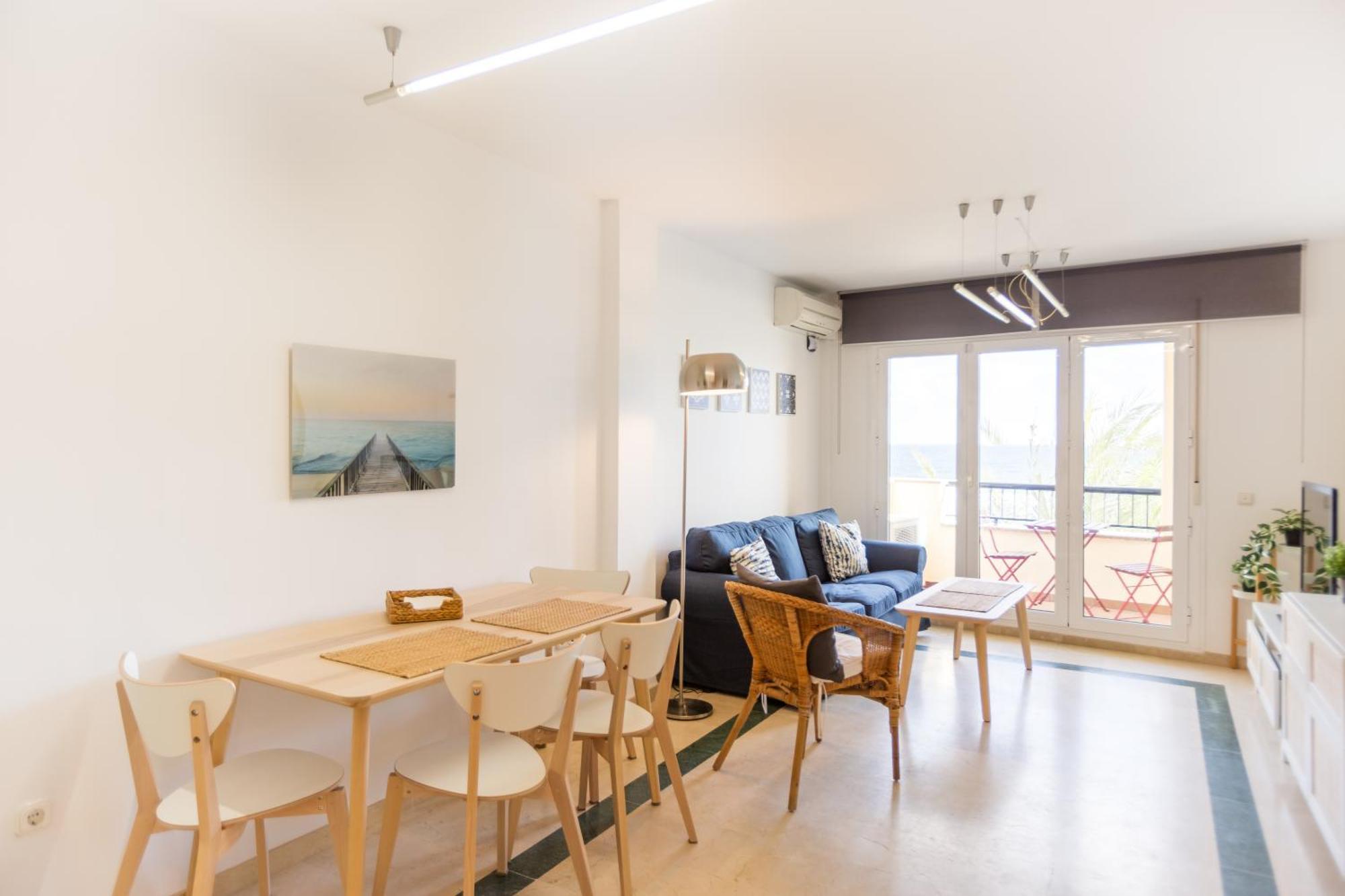 Bonito Apartamento En Primera Linea De Playa Estepona Luaran gambar